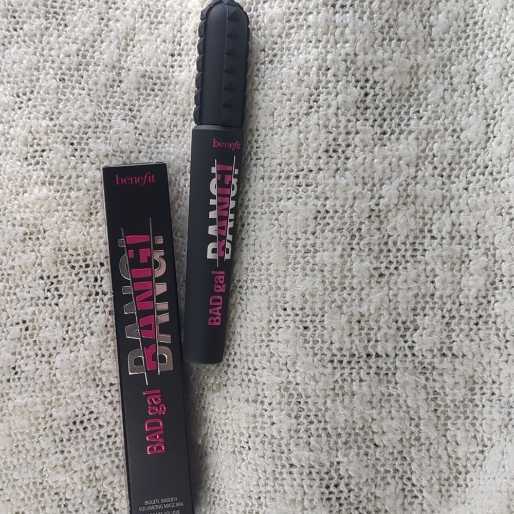 Benefit BADgal BANG! Mascara in Intense Black, 8.5g/0.30fl oz.
